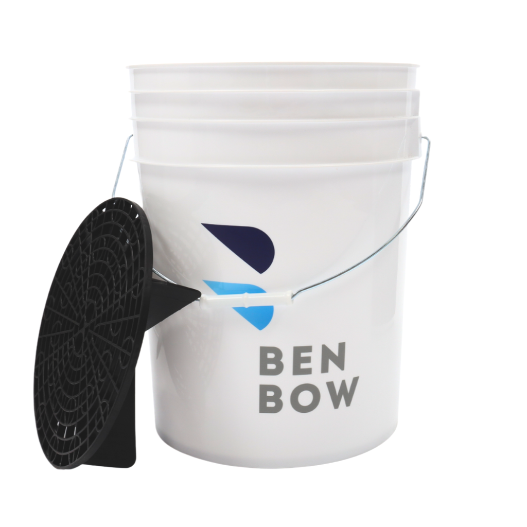 Benbow - Weißer 20L Eimer mit schwarzem Separator